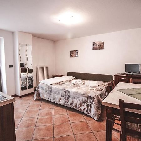 Residence Aquila - Mono Punta Valnera 브루송 외부 사진